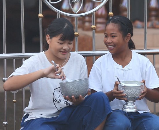 02 การ์ฟิวกับเนม ตื่นเช้ามาใส่บาตร